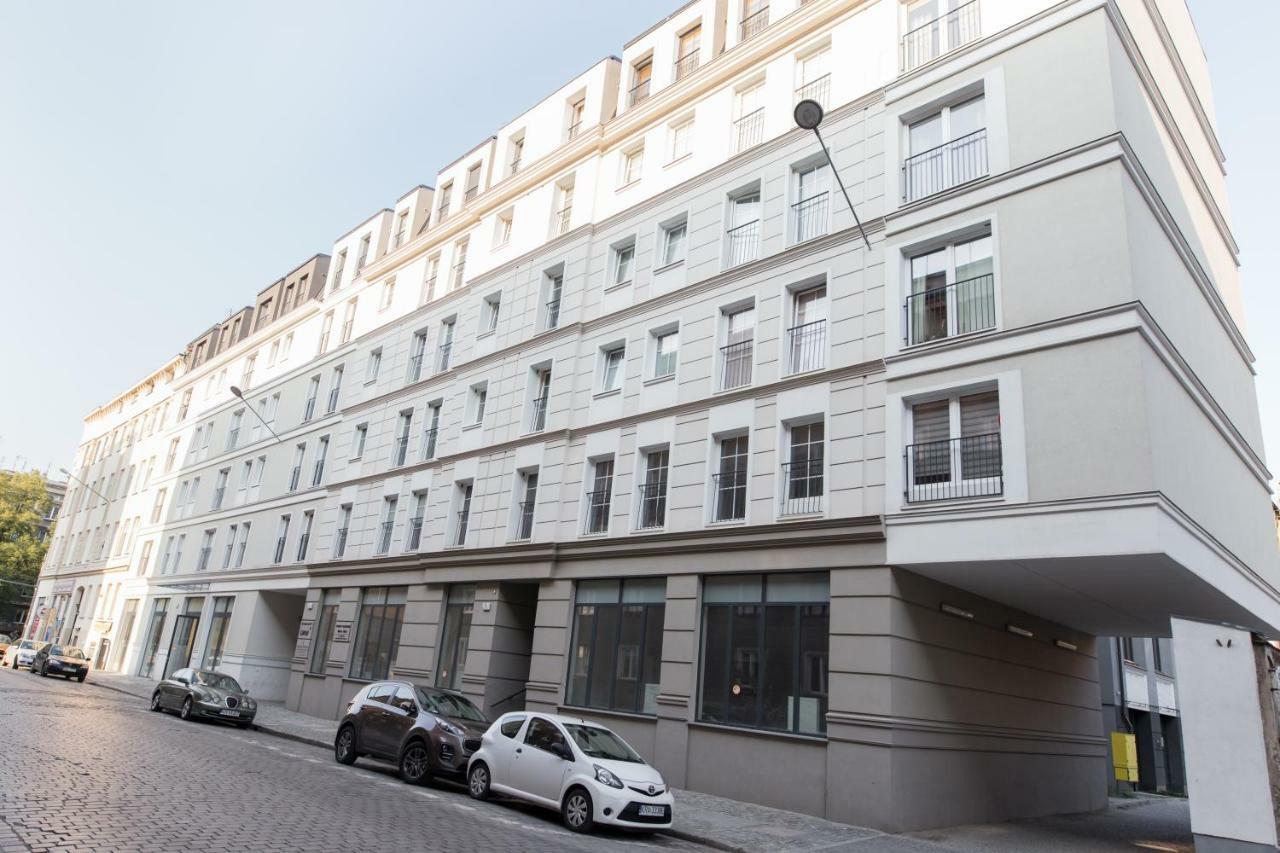 Goldeneye Apartment Center Wrocław Exterior foto